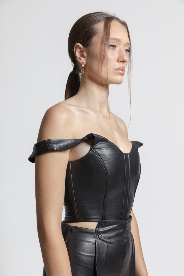 Bardot Crop Top Latex Feel - Black