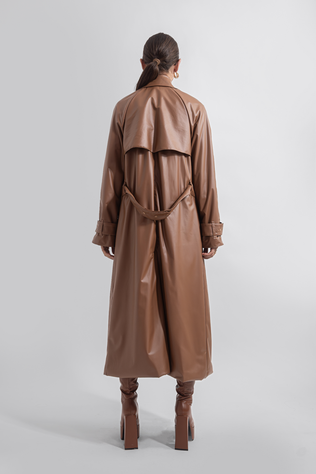 straight_coat_leather_light_brown_back