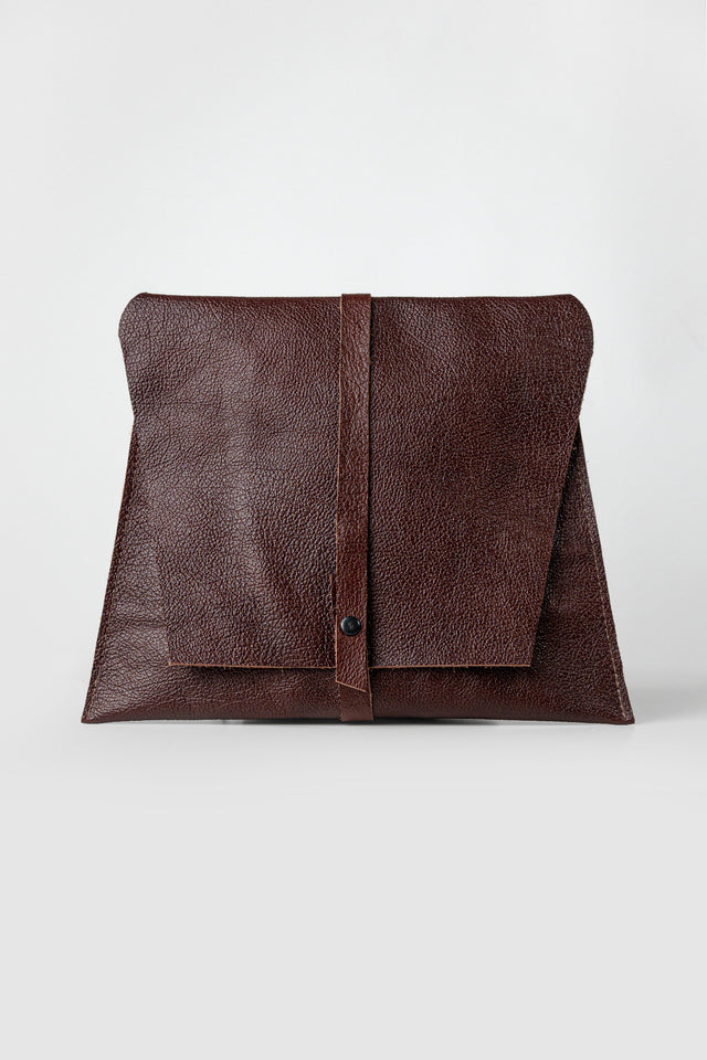 brown real leather tacrai clutch bag front